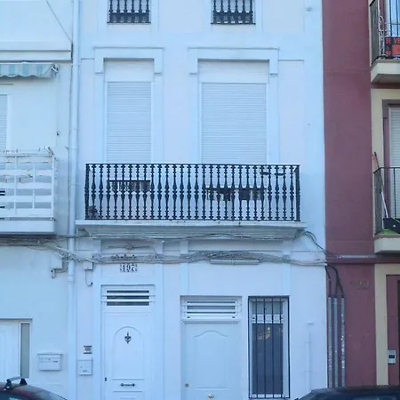 Unifamiliar Junto Al Mar Tatil Evi